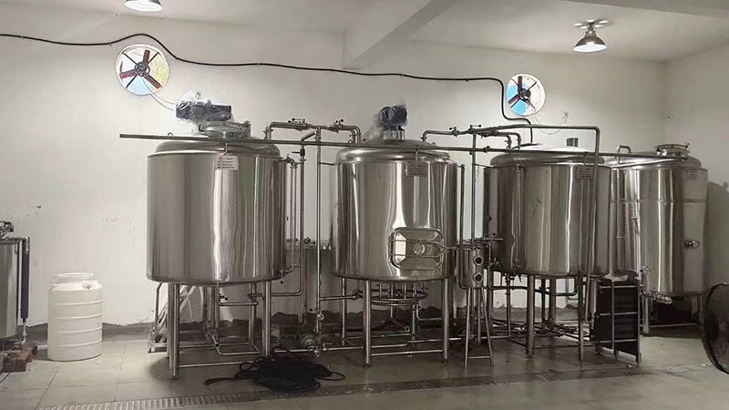 双湖沧州075精酿啤酒厂